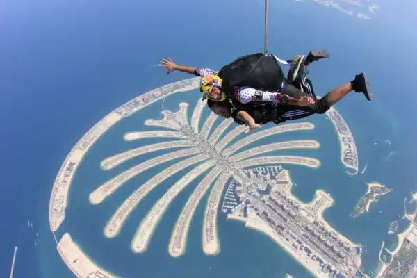 Palm Tandem jump