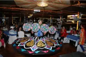 Dhow Cruise in Marina with Dinner & Live Entertainment - Image 5