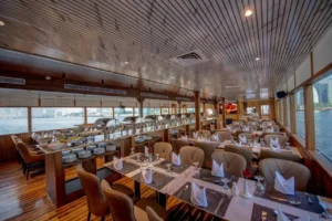 Premium Dhow Cruise In Al Seef, Dubai Creek - Image 4