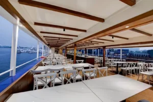 Premium Dhow Cruise In Al Seef, Dubai Creek - Image 5