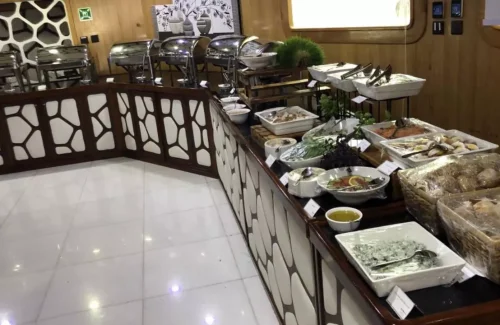 Lotus Dhow Marina food