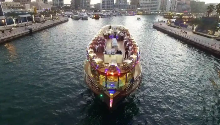 marina dhow -view
